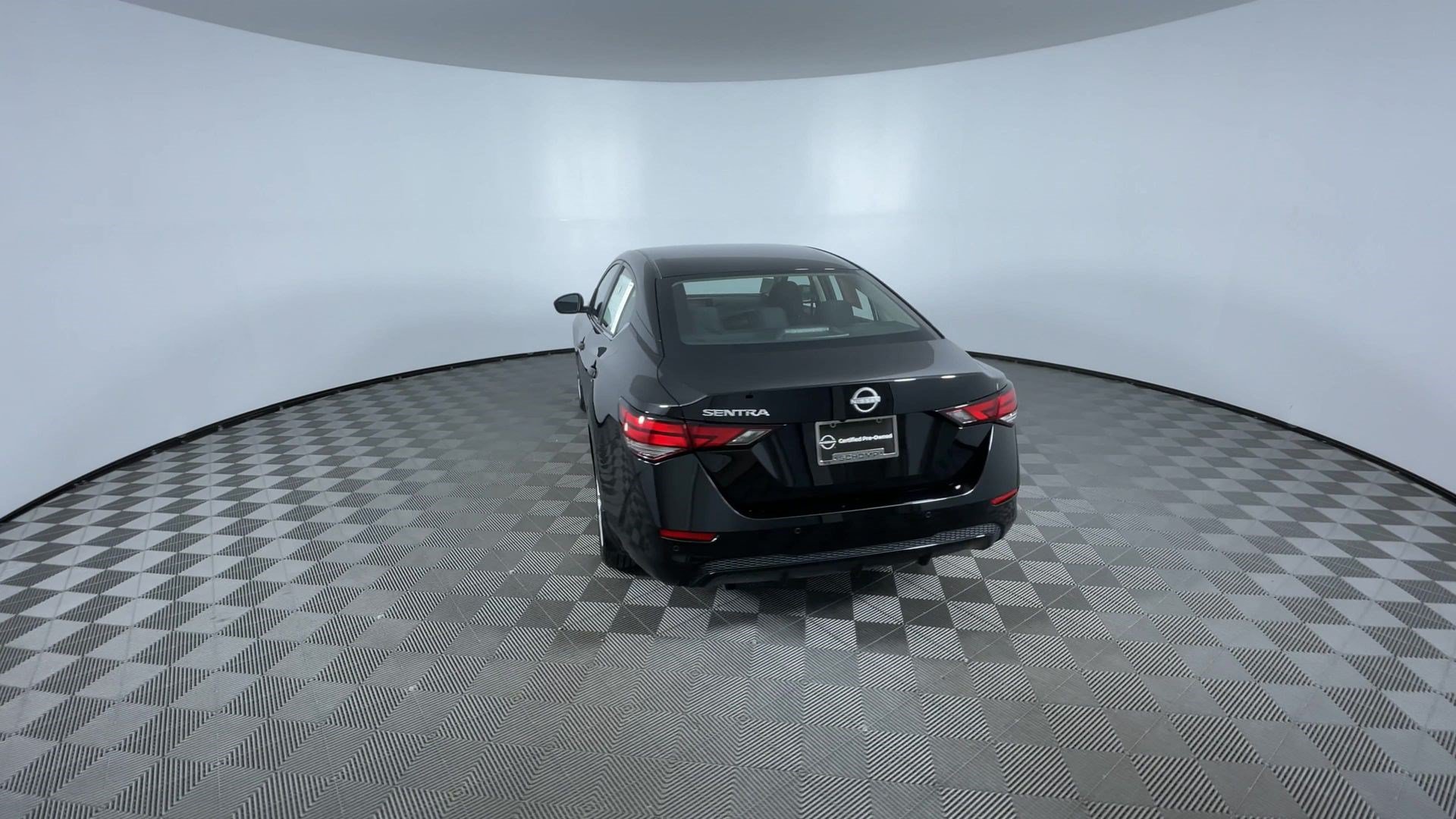 Certified 2025 Nissan Sentra S FWD image 7