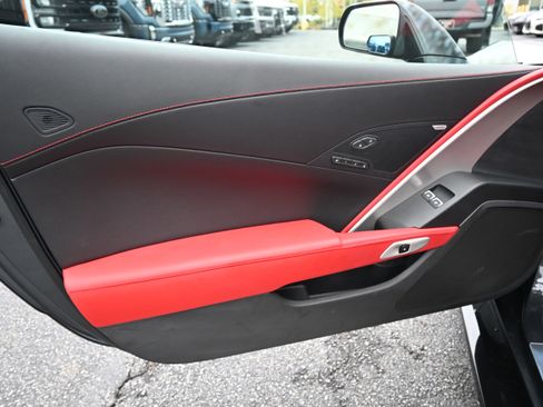 Used 2017 Chevrolet Corvette Z06 image 15