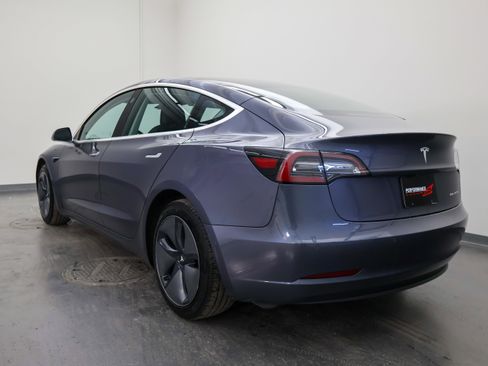 Used 2020 Tesla Model 3 Long Range image 5