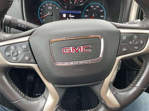 Used 2021 GMC Canyon Denali image 23