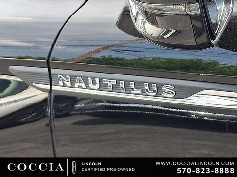 Certified 2023 Lincoln Nautilus AWD image 30