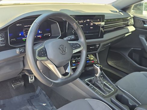 Used 2025 Volkswagen Jetta Sport FWD image 13