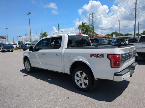Used 2015 Ford F150 Platinum w/ Equipment Group 701A Luxury AWD/4WD image 5
