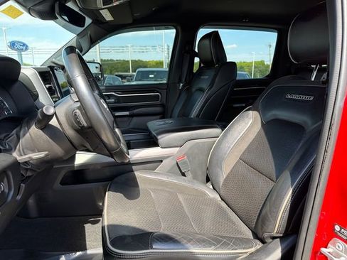 Used 2022 RAM 1500 Laramie w/ Sport Appearance Package AWD/4WD image 10
