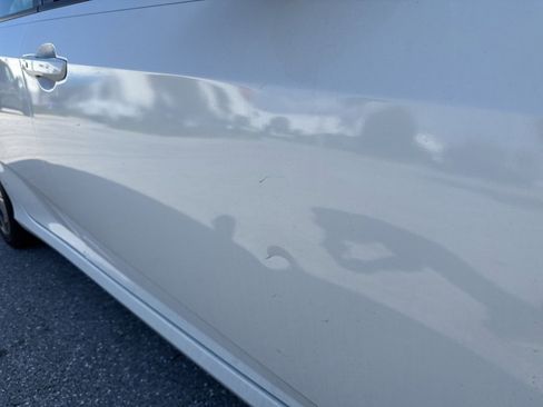 Used 2017 Honda Civic EX-L image 23