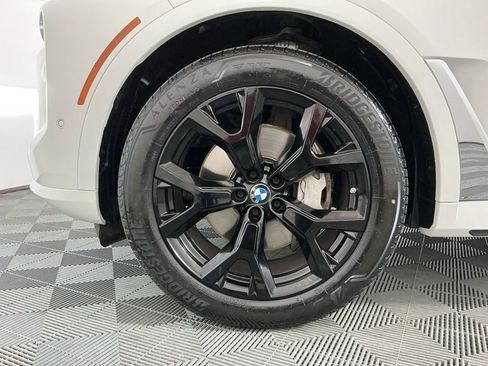 Certified 2025 BMW X7 xDrive40i AWD/4WD image 38
