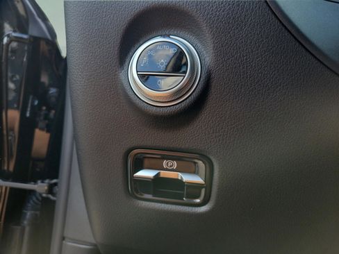 Certified 2022 Mercedes-Benz C 300 4MATIC Sedan image 20