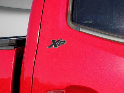 Used 2017 Toyota Tacoma SR5 w/ Tow Package image 16