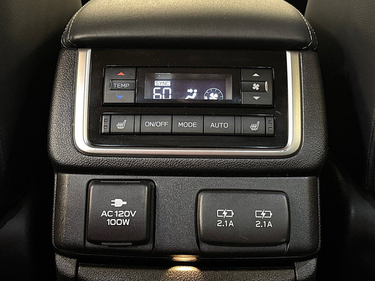Used 2021 Subaru Ascent Touring AWD/4WD image 32
