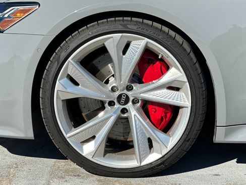 Used 2021 Audi RS 7 Sportback w/ RS 7 Executive Package image 33