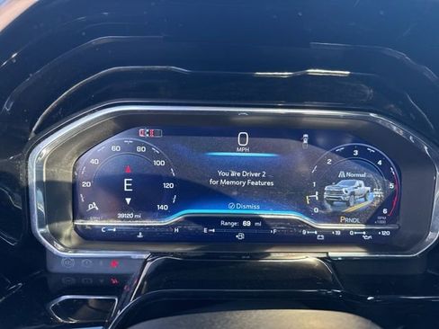 Used 2025 Chevrolet Silverado 3500 LTZ w/ LTZ Plus Package AWD/4WD image 31
