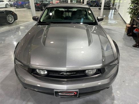 Used 2011 Ford Mustang GT RWD image 14