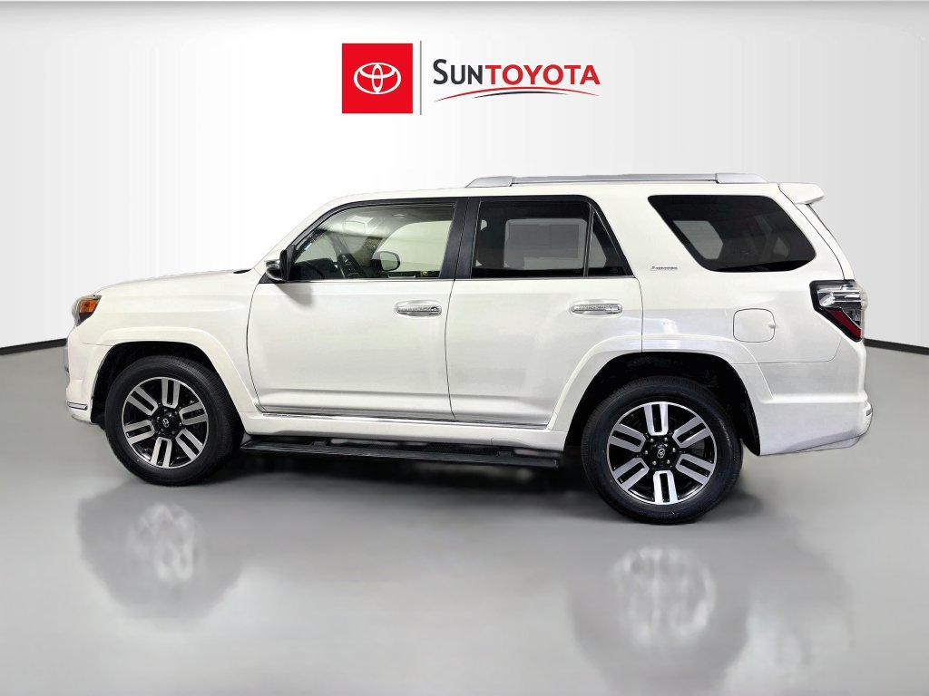 Used 2018 Toyota 4Runner Limited AWD/4WD image 6