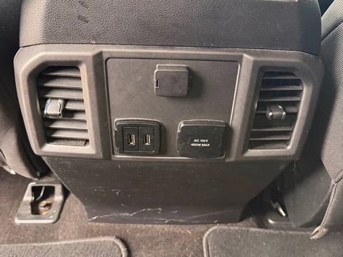 Used 2018 Ford F150 XLT w/ Equipment Group 302A Luxury image 10