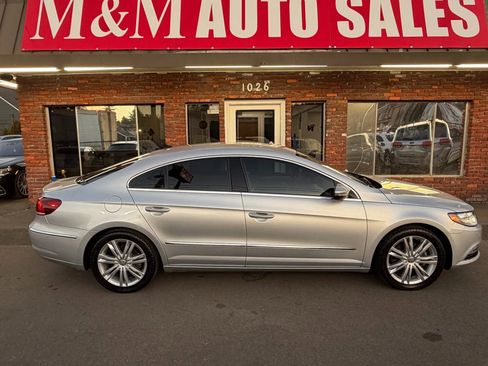 Used 2016 Volkswagen CC Sport image 2
