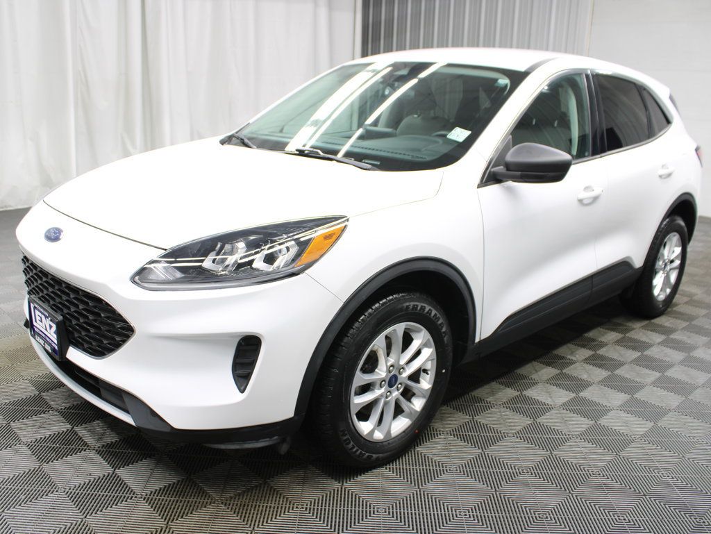 Used 2022 Ford Escape SE AWD/4WD image 9
