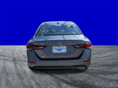 Used 2024 Nissan Sentra SV FWD image 5