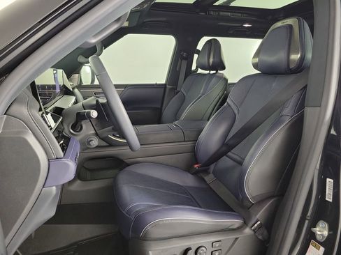 Used 2026 INFINITI QX80 4WD w/ Sport Exterior Package image 16