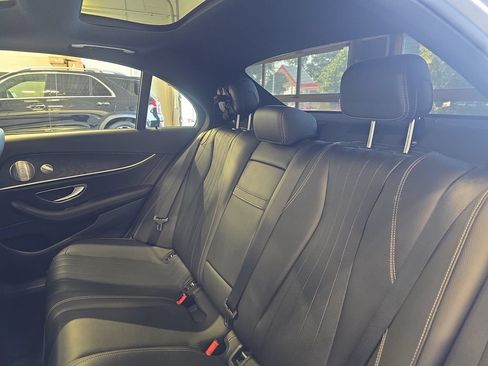 Used 2022 Mercedes-Benz E 350 Sedan image 16