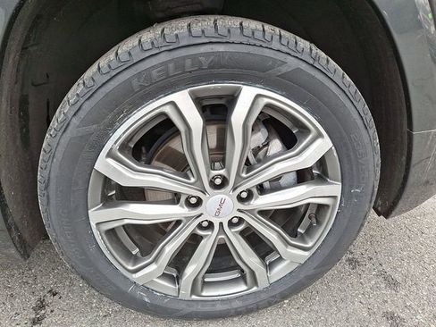 Certified 2019 GMC Terrain Denali w/ Driver Alert Package II image 8