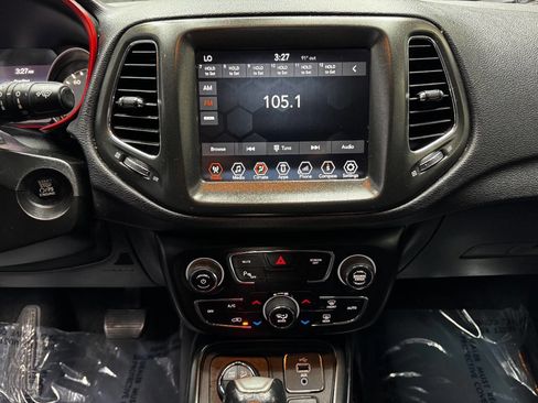 Used 2018 Jeep Compass Trailhawk w/ Safe & Security Group image 23