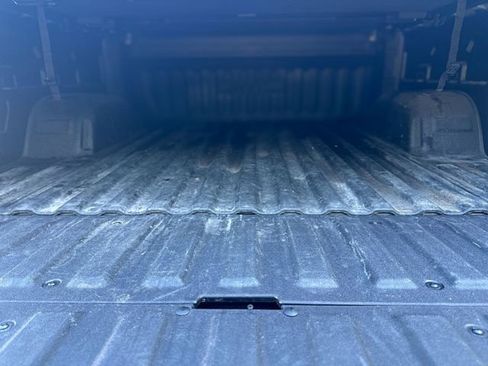 Used 2025 GMC Sierra 1500 AT4 w/ AT4 Premium Package AWD/4WD image 27
