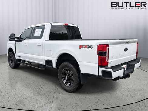 Used 2024 Ford F250 Lariat w/ Lariat Ultimate Package AWD/4WD image 3