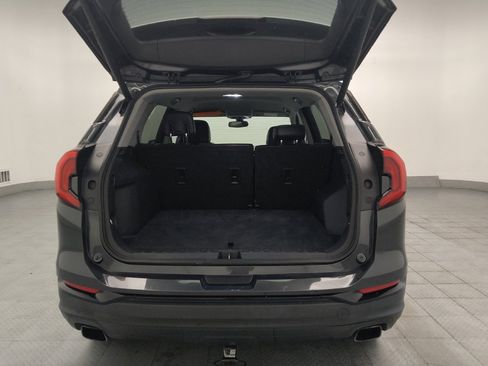 Used 2019 GMC Terrain SLT w/ Preferred Package FWD image 29