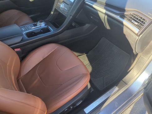 Used 2019 Ford Fusion Energi Titanium image 27