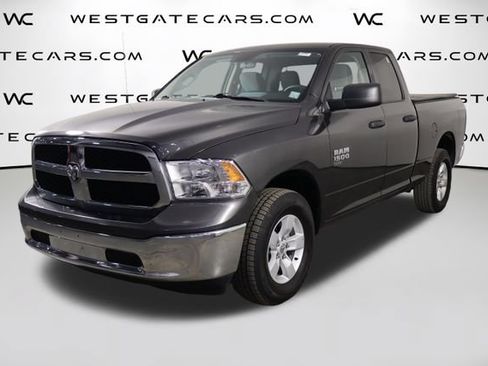 Used 2024 RAM 1500 Classic SLT AWD/4WD image 1