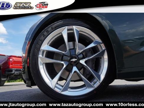 Used 2020 Chevrolet Camaro SS RWD image 11