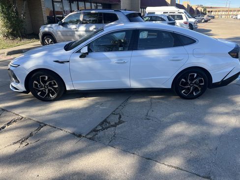 Used 2024 Hyundai Sonata SEL image 2