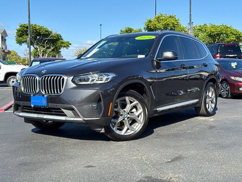Used 2024 BMW X3 sDrive30i RWD image 2