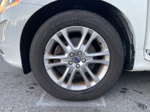 Used 2016 Volvo XC60 T5 image 51