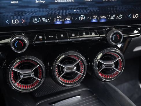 Used 2024 Chevrolet Blazer EV RS RWD image 32