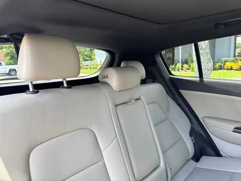Used 2020 Kia Sportage S w/ S Premium Package FWD image 16