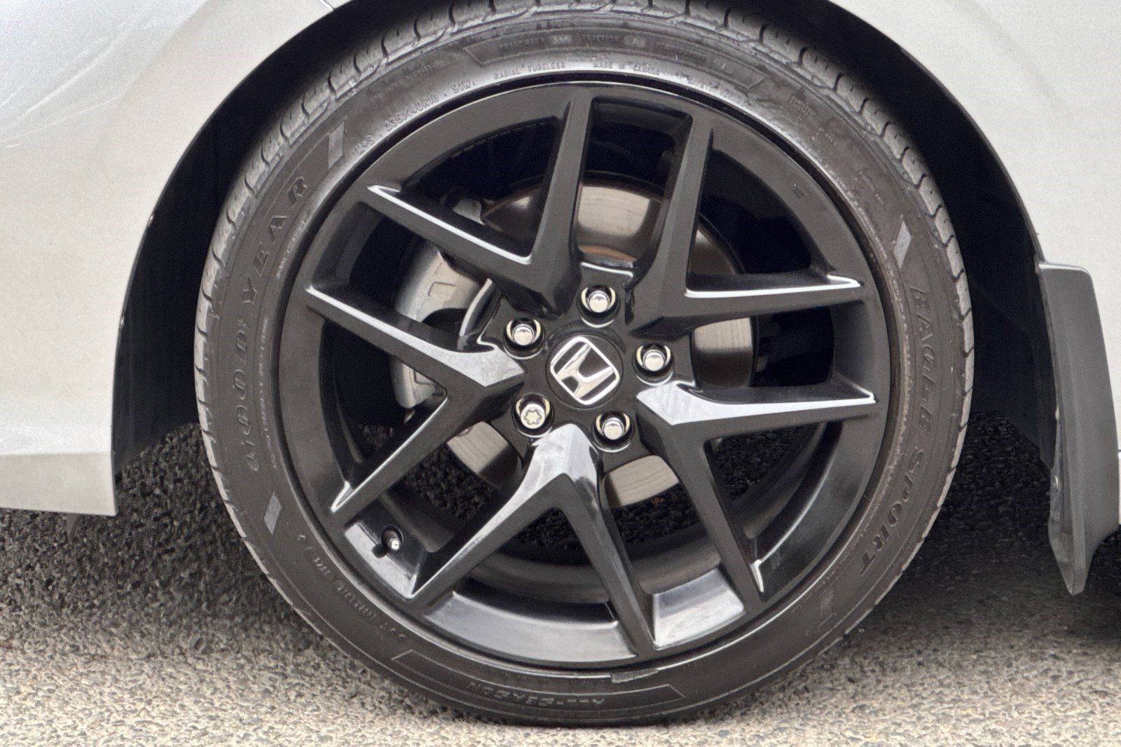 Used 2025 Honda Civic Sport image 12