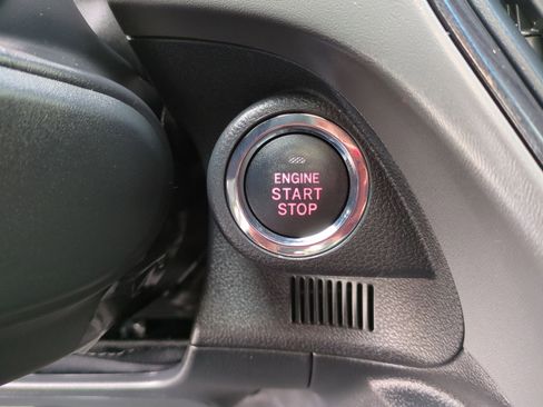 Used 2026 Subaru Crosstrek 2.5i Limited w/ Crosstrek Mirror Package image 16