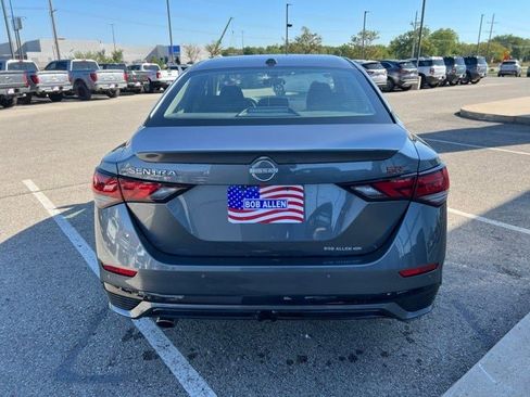 Used 2025 Nissan Sentra SR image 4