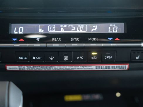 New 2026 Toyota Sienna XLE Woodland Edition AWD/4WD image 24
