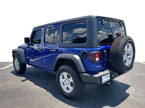 Used 2019 Jeep Wrangler Unlimited Sport S AWD/4WD image 4