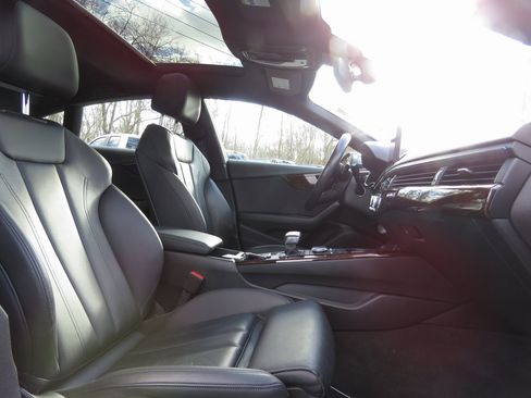 Used 2018 Audi A5 2.0T Premium Plus w/ Premium Plus image 14