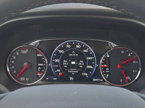 Used 2023 GMC Acadia Denali FWD image 9