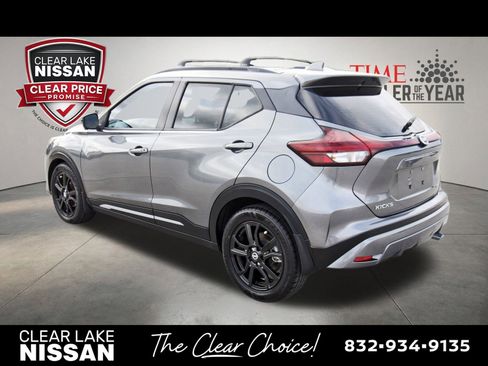 Used 2021 Nissan Kicks SR w/ Interior Electronics Package FWD image 5