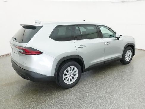 New 2026 Toyota Grand Highlander XLE image 42