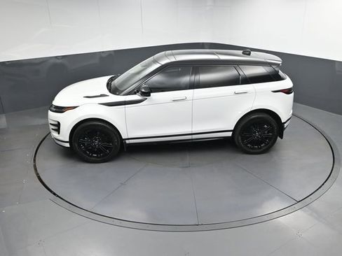 Used 2025 Land Rover Range Rover Evoque Dynamic SE image 33
