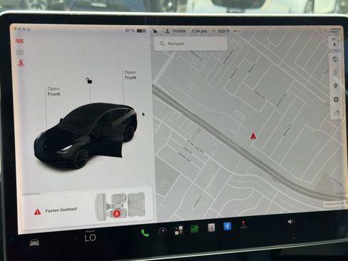 Used 2021 Tesla Model Y Long Range AWD/4WD image 13