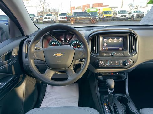 Used 2022 Chevrolet Colorado W/T image 18