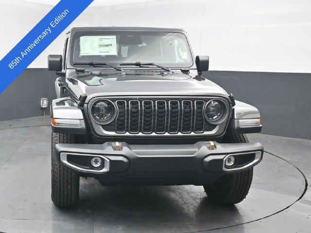 New 2026 Jeep Gladiator Sport AWD/4WD image 11