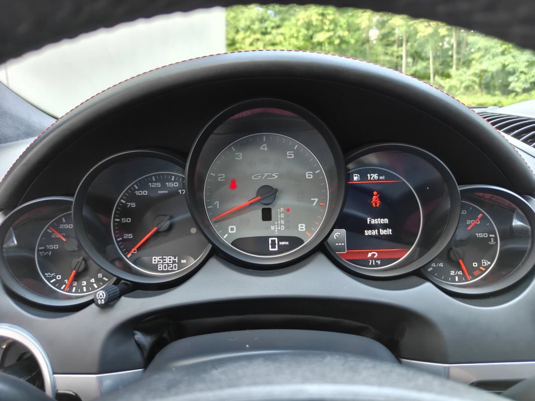 Used 2013 Porsche Cayenne GTS AWD/4WD image 18